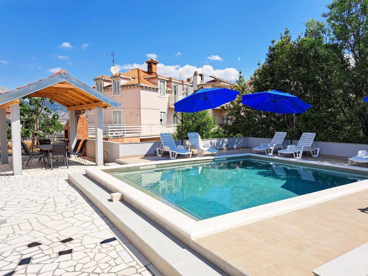 Mile Apartman
